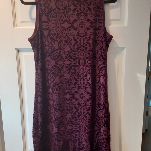 WHBM Plum Velvet Burnout Dress (M) - Picture 4 of 4